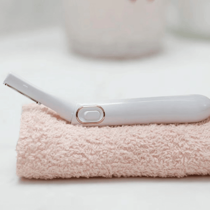 LunaSkin™ Bikini Trimmer